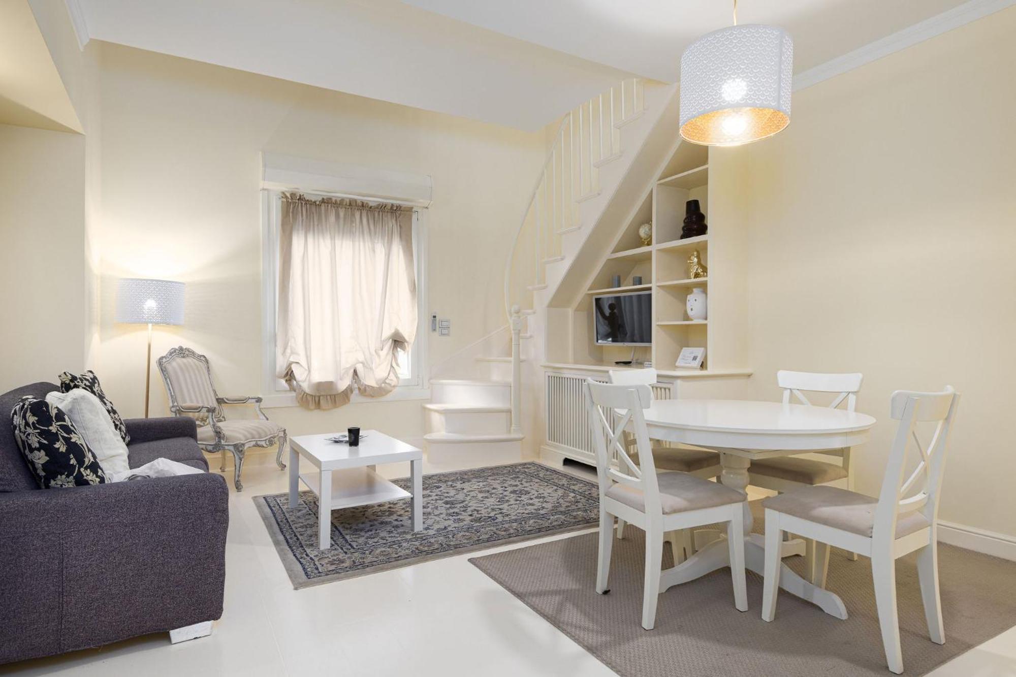 Unyca - Luxury Central Suite Флоренция Экстерьер фото